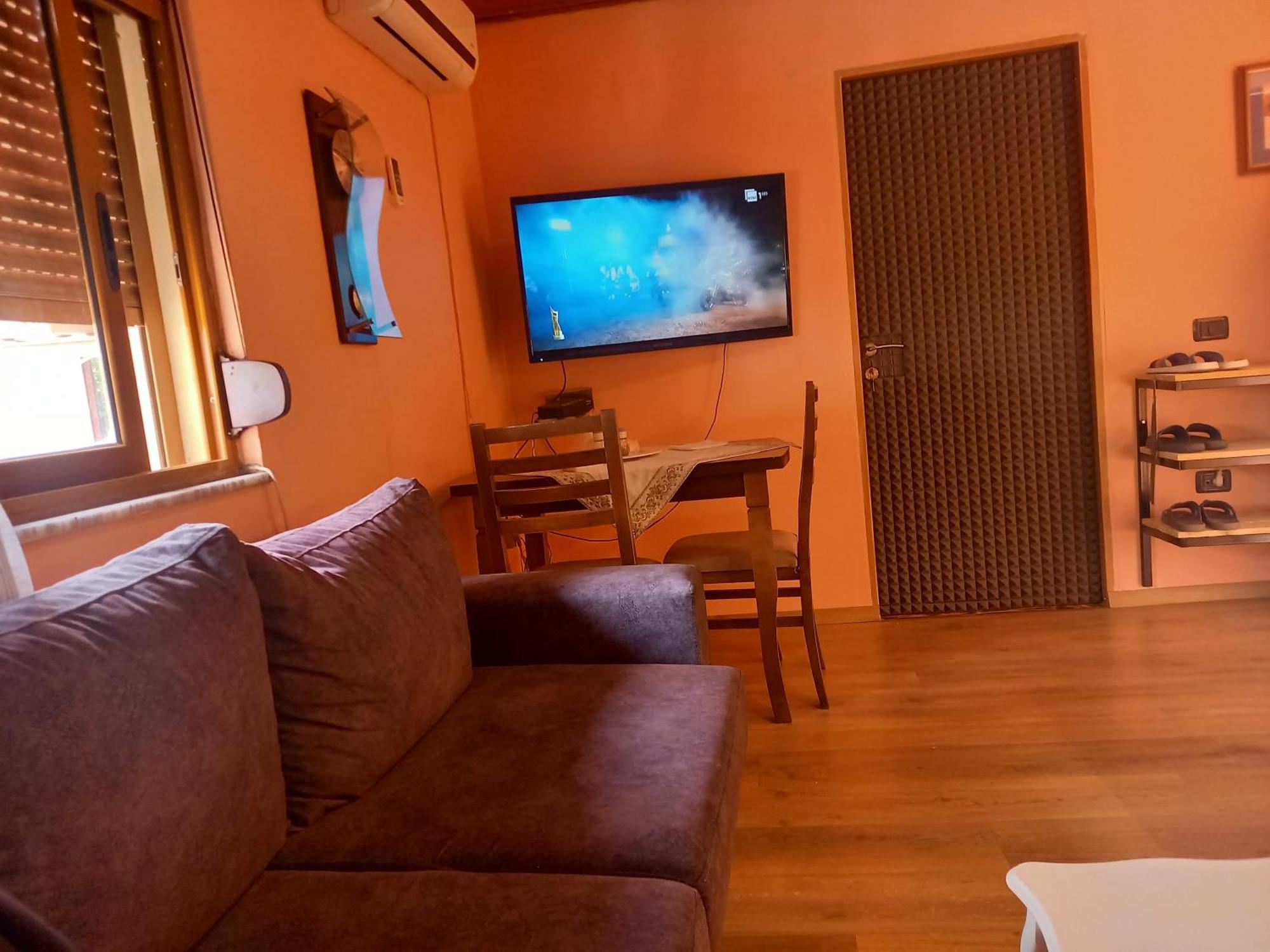 Apartment In Tirana Esterno foto