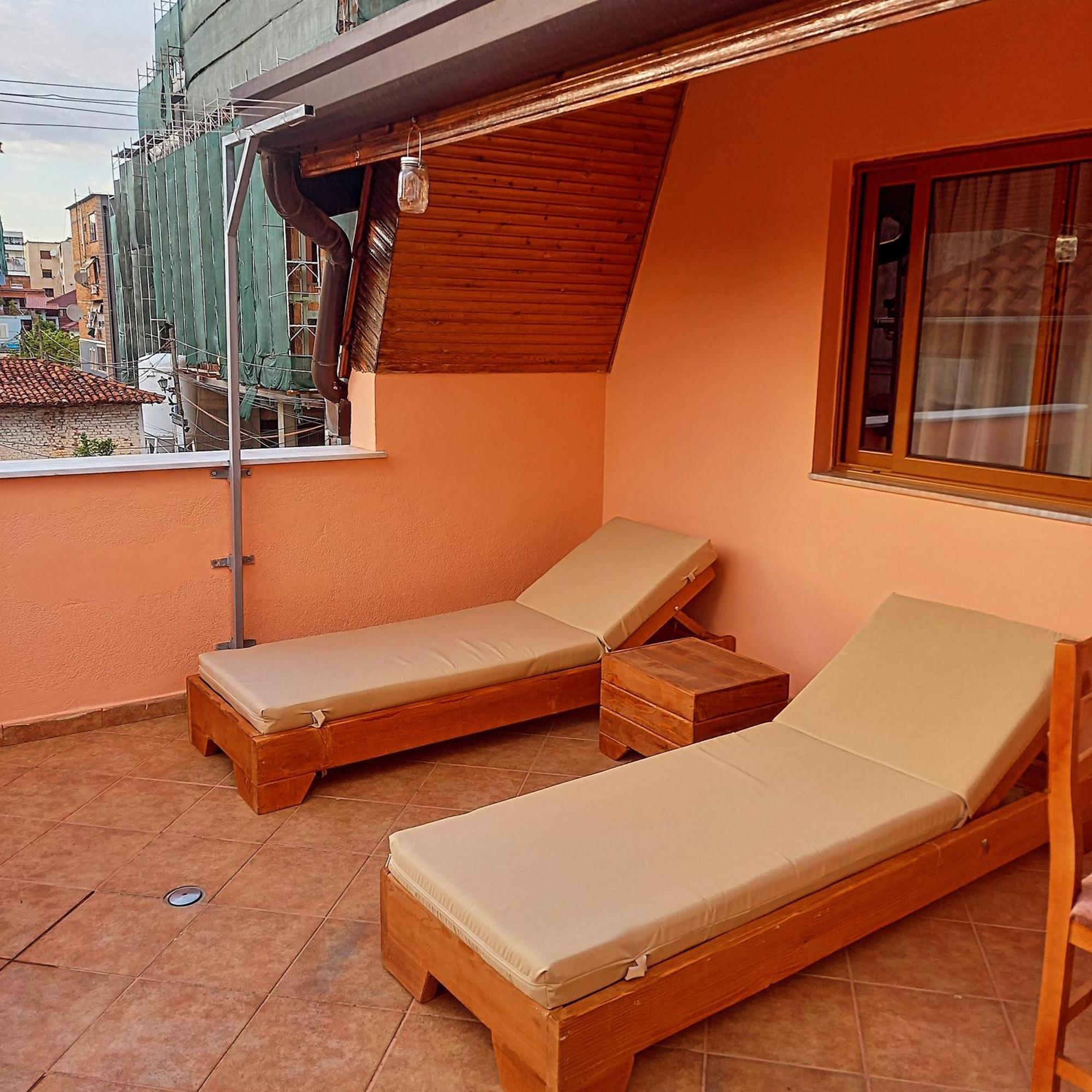 Apartment In Tirana Esterno foto